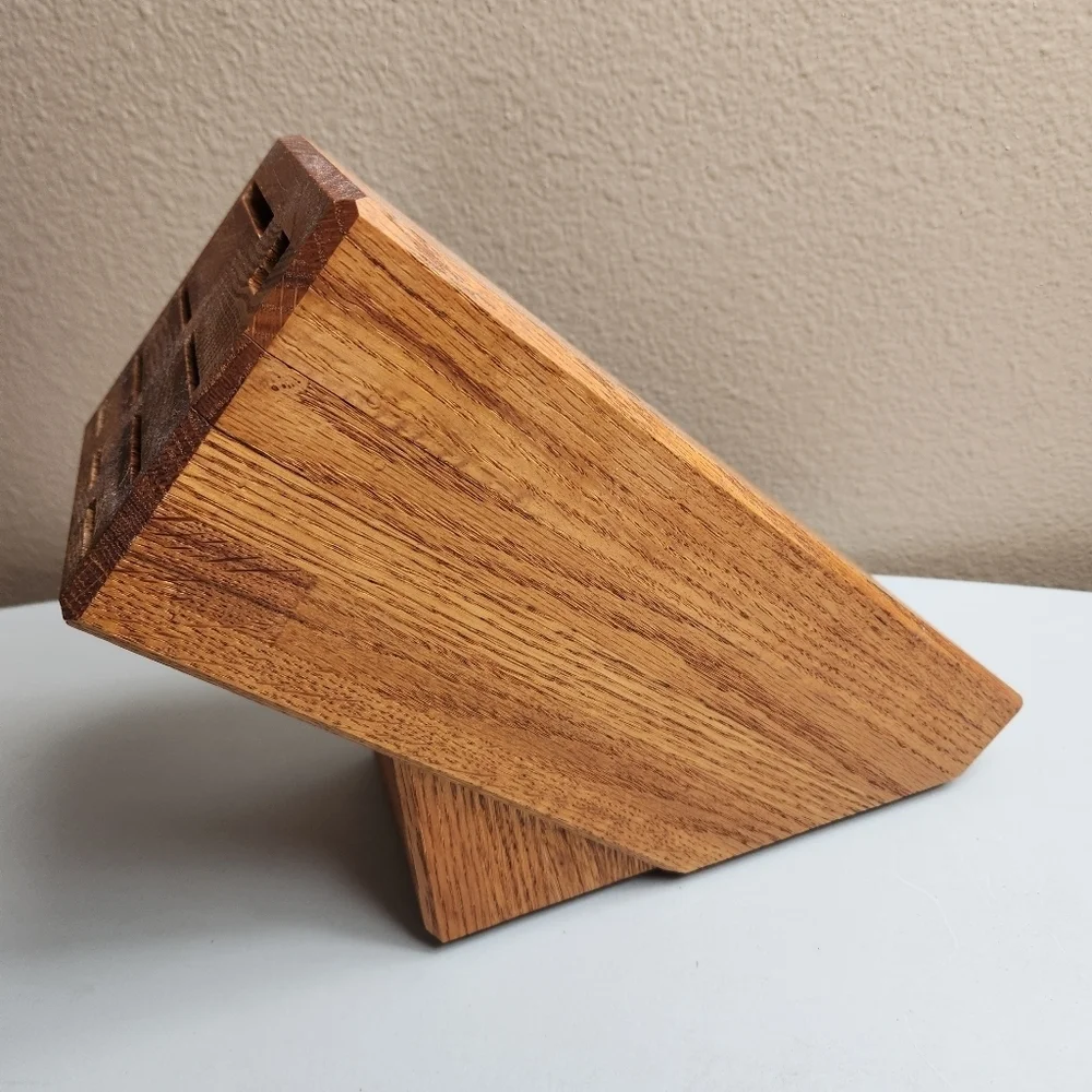 Chicage Cutlery Solid Oak Knife Block (Block Only)